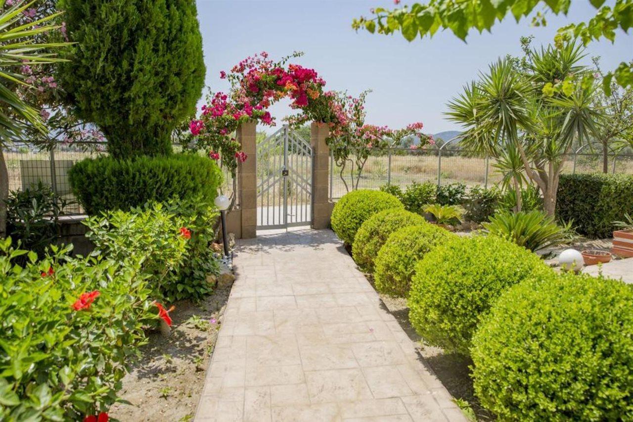 Paul'S Garden Studios CCharaki Zewnętrze zdjęcie